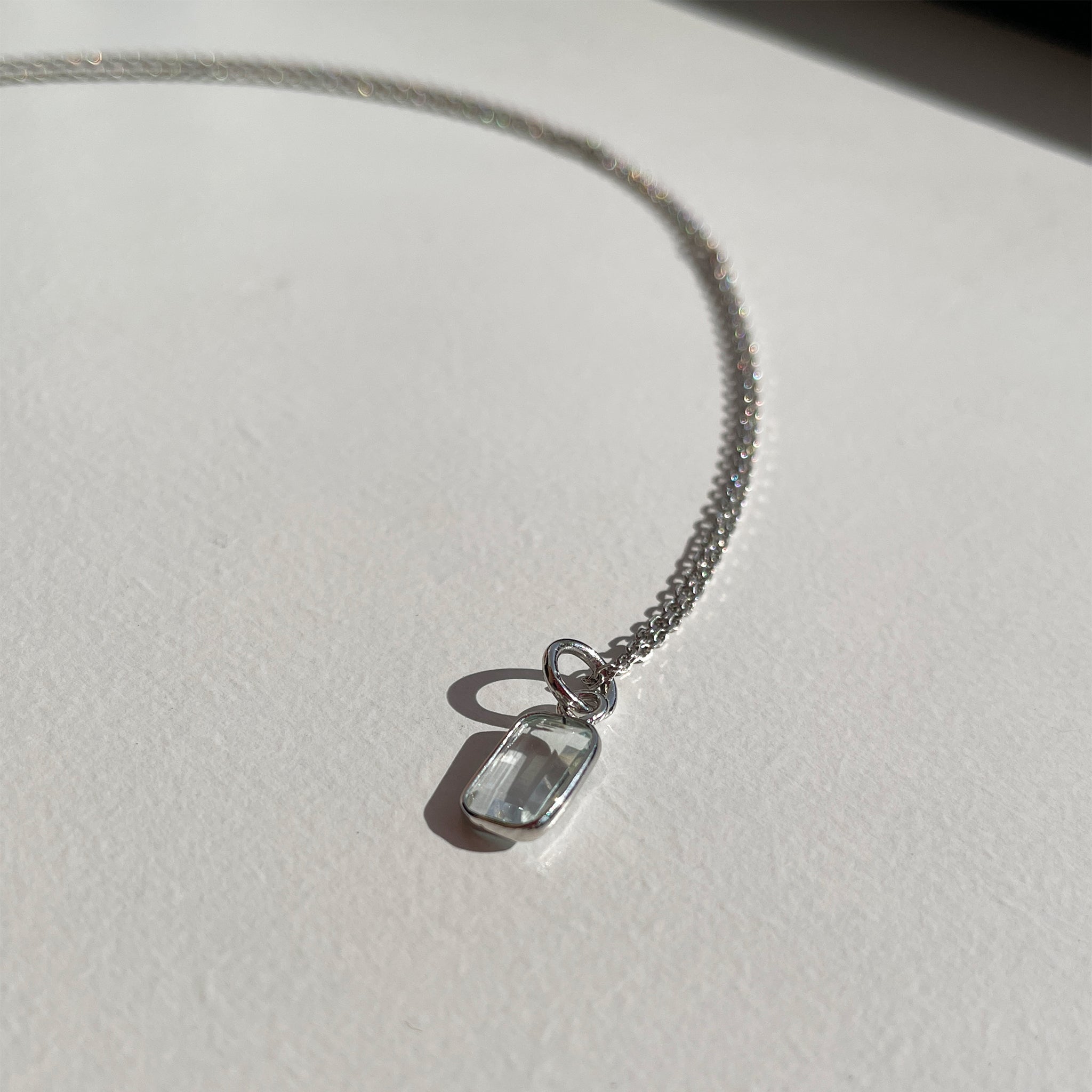 Aquamarine Window Pendant (Rectangle)｜アクアマリンの窓ペンダント (長方形)