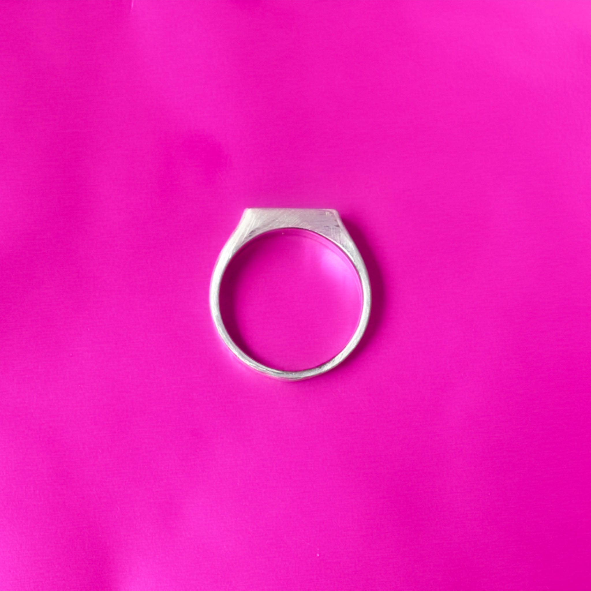 "Peach Butt" Rectangle Signet Ring (Small)